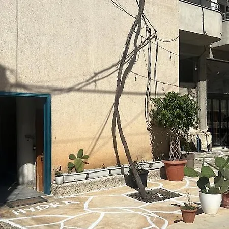 Eljon's Apartment-cozy In * Saranda