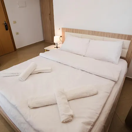 Sea Pearl Apartamento Sarandë